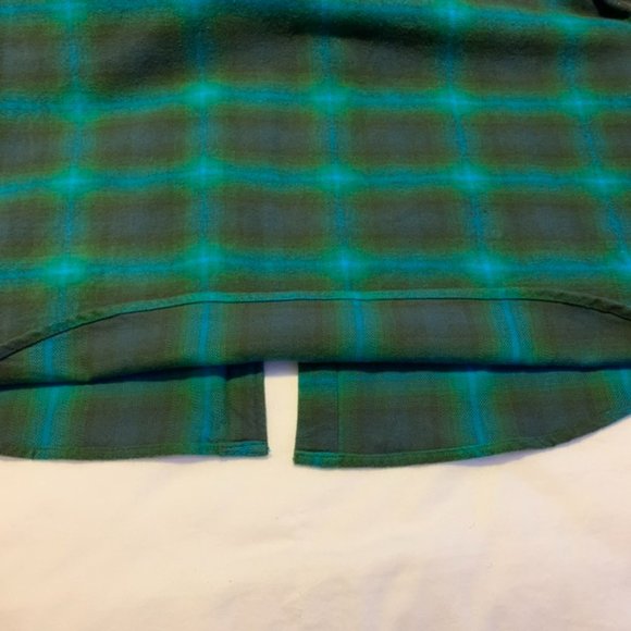 Rip Curl Flannel - Picture 7 of 9